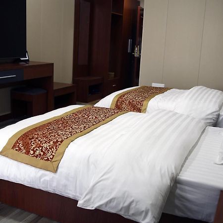 Aparthotel Peace House Dobroesti Zewnętrze zdjęcie